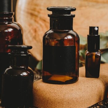 5 huiles végétales pour cheveux crépus