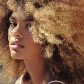 COMMENT COLORER VOS CHEVEUX CRÉPUS ?