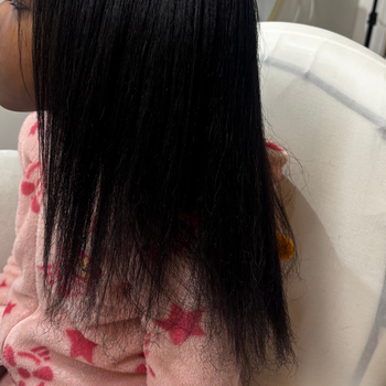 Je vous montre comment préparer les cheveux avant coiffure